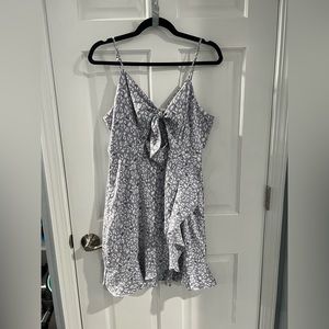 She + Sky multicolored dress size large